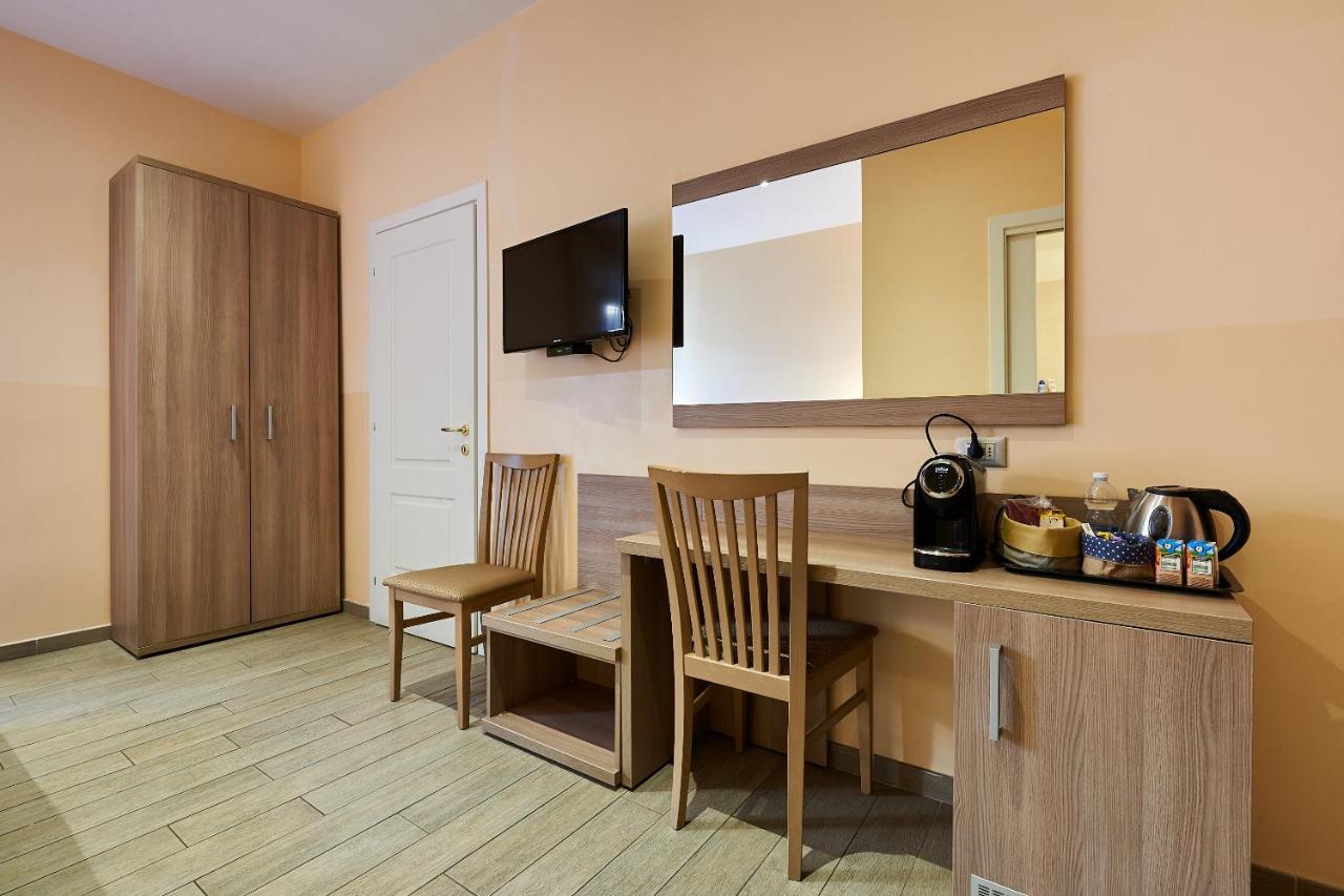 Catone Vatican Suites Roma Exterior foto